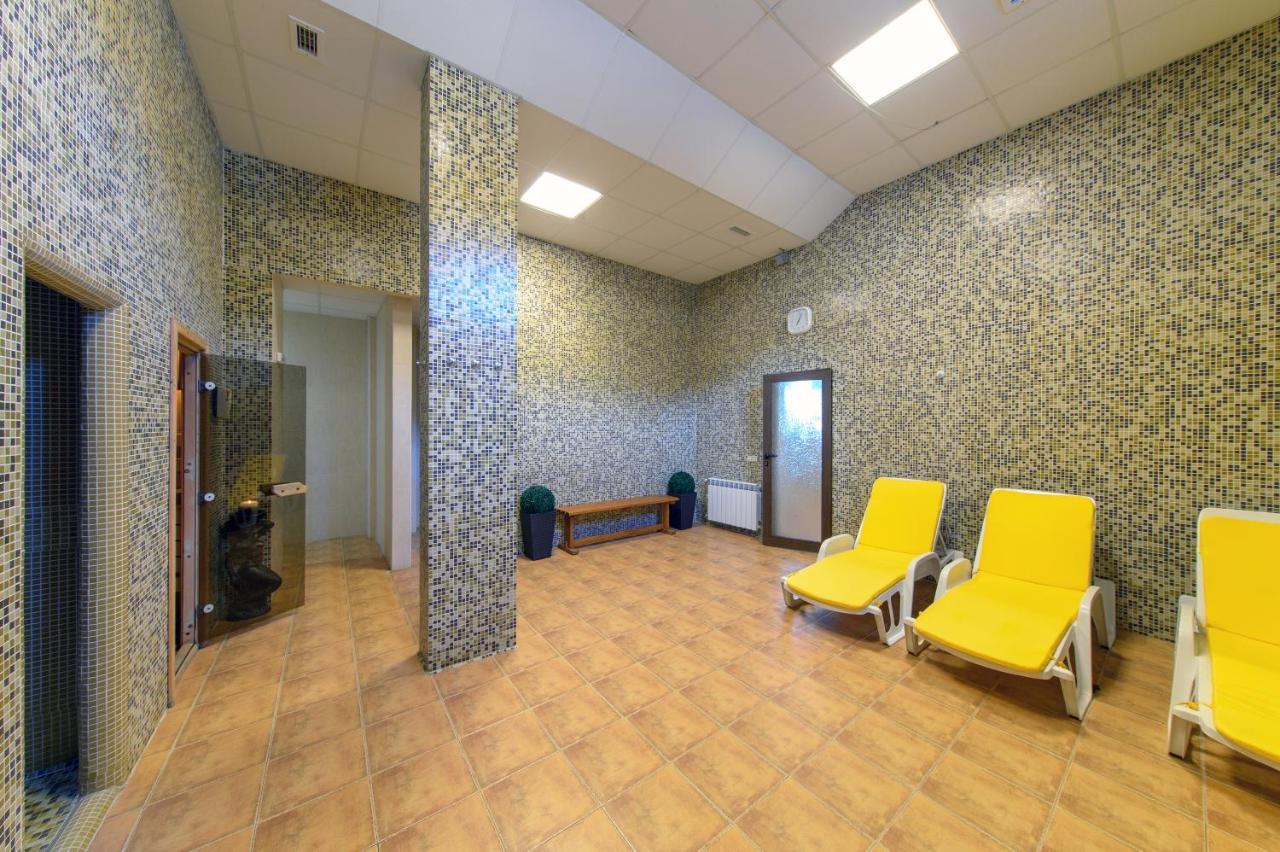 Skyday Penthouse Deluxe At Oak Residence Smolyan Exteriör bild