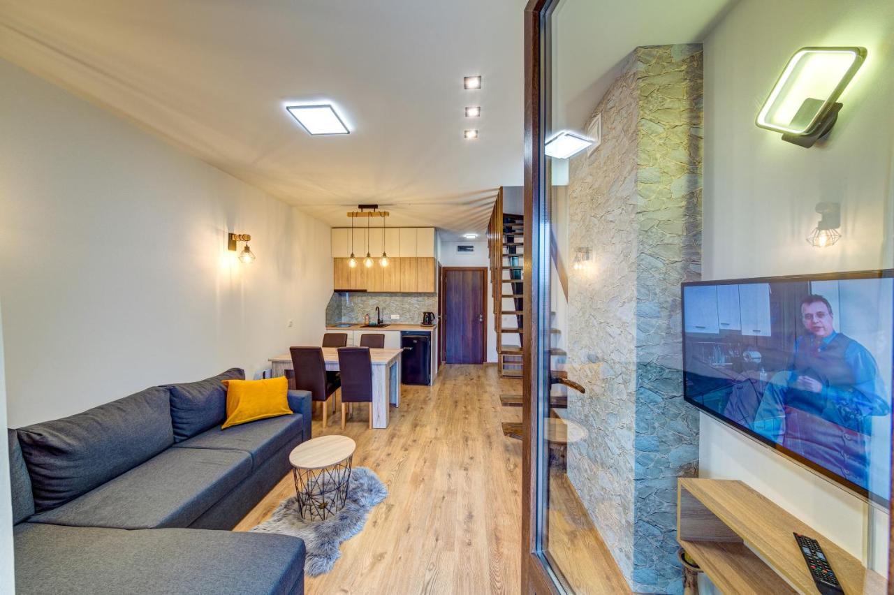 Skyday Penthouse Deluxe At Oak Residence Smolyan Exteriör bild